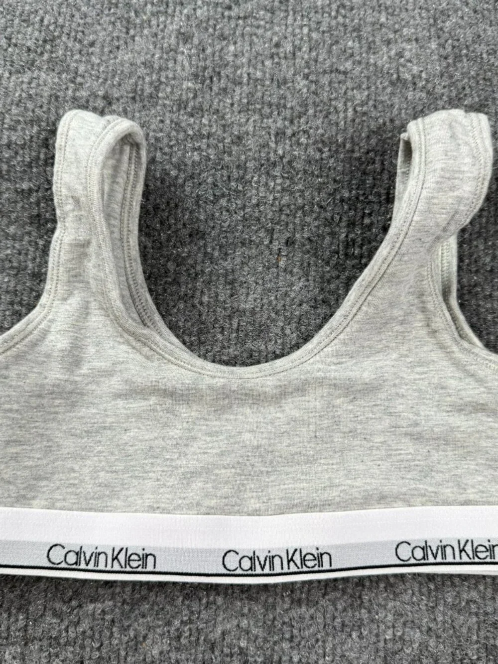 Calvin Klein Girls Scoop Neck Bralette Heather Gray Logo Band Size S 6/6X